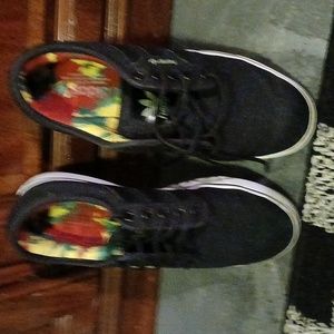 Men's black Adidas hemp sneakers size 10.5
